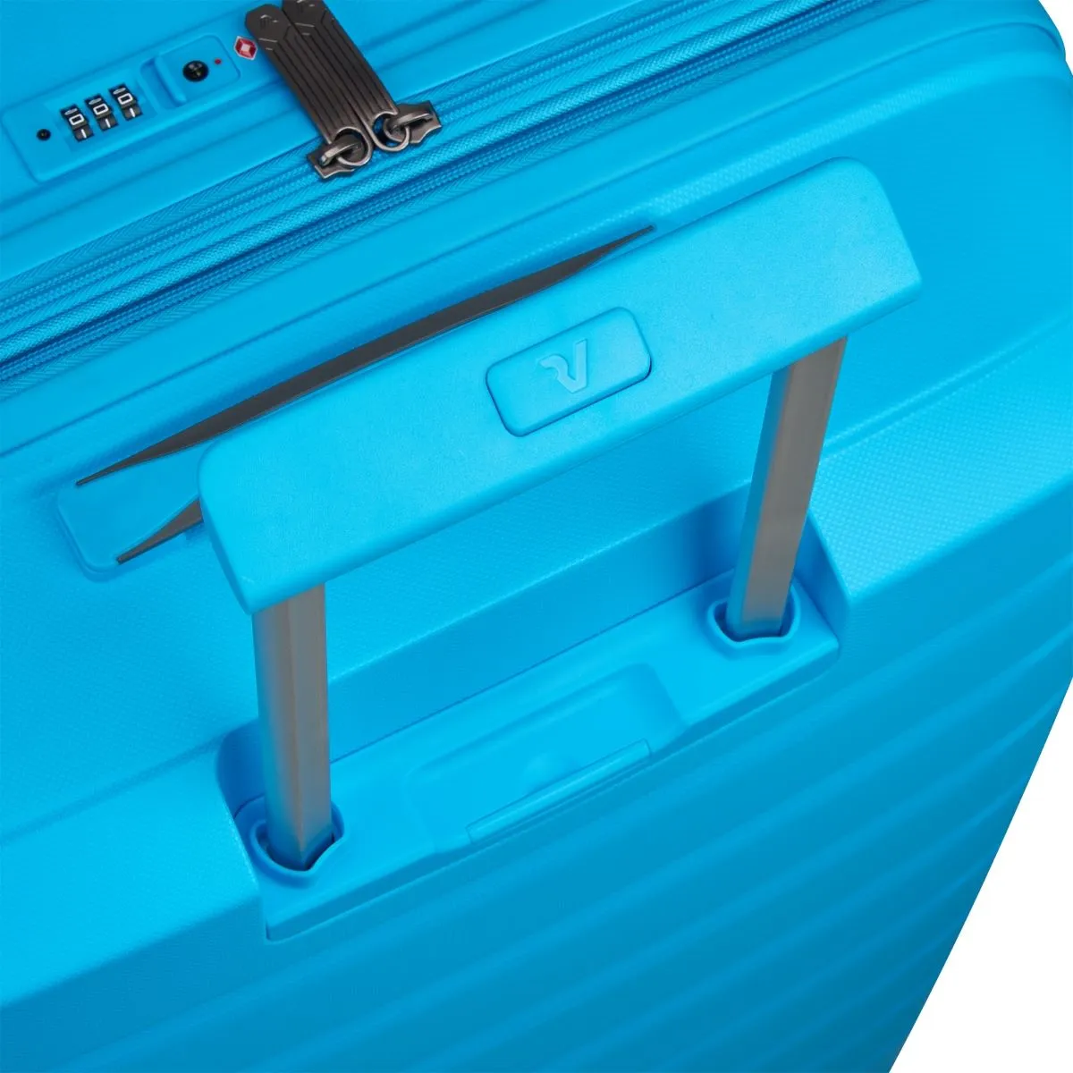 RONCATO 67cm B-Flying Spinner Luggage - Azzurro Cielo
